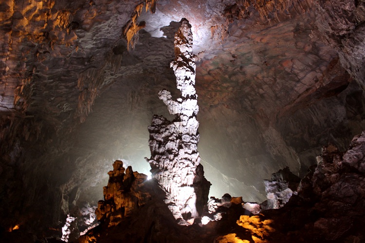 6 plus belles grottes baie halong grotte des merveilles 
